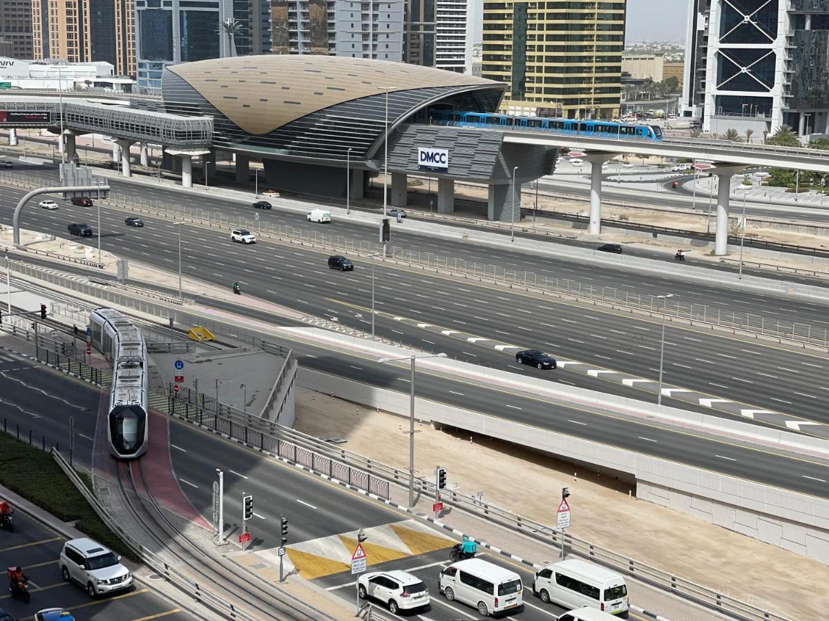 Luxury Studio Apartment Close To Jbr Beach&Yacht Club&Metro-Available Airport Shuttle Dubai Eksteriør bilde